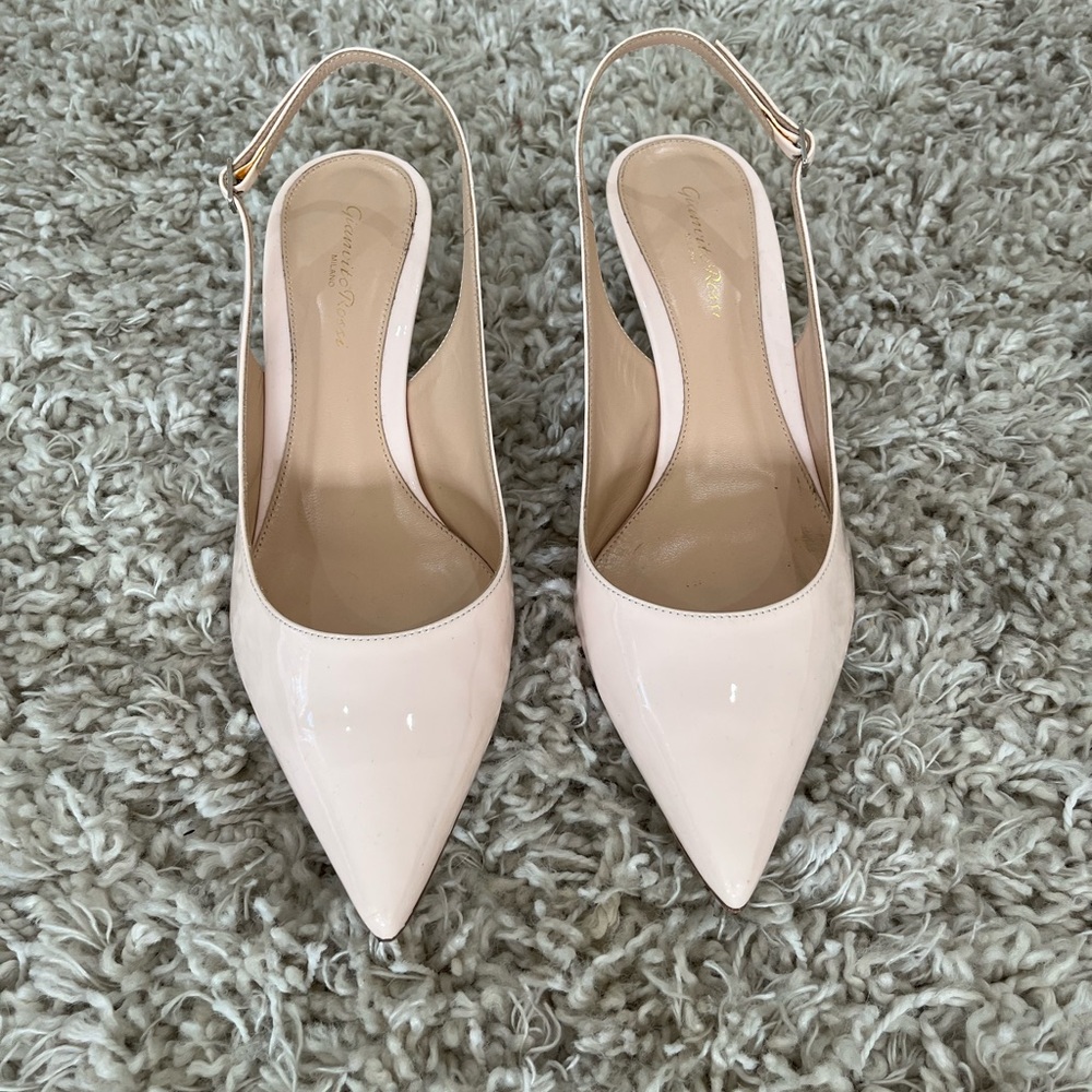 Gianvito Rossi Pointed Toe Patent Slingbacks - EU 40 - 9.5-10 U.S. - Picture 4 of 17